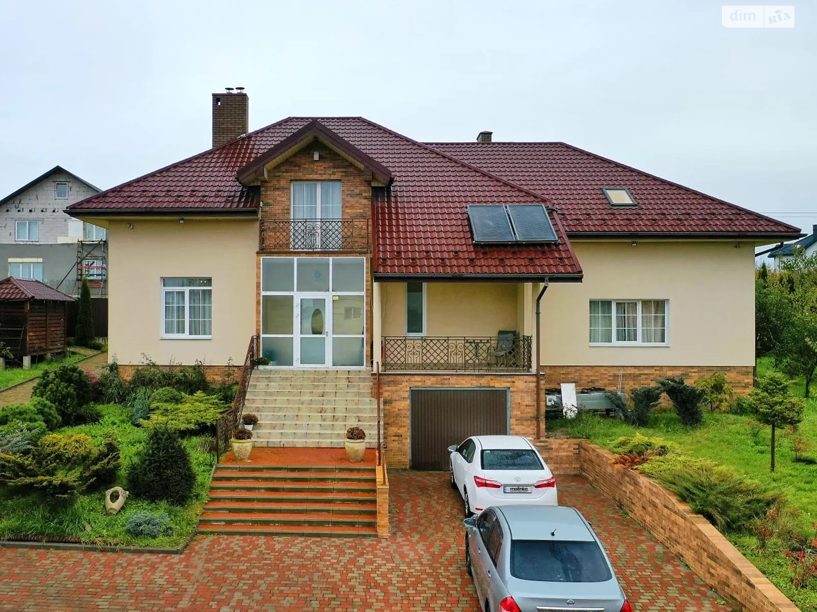 Продается дом на 2 этажа 298 кв. м с террасой, цена: 415000 $ - фото 1