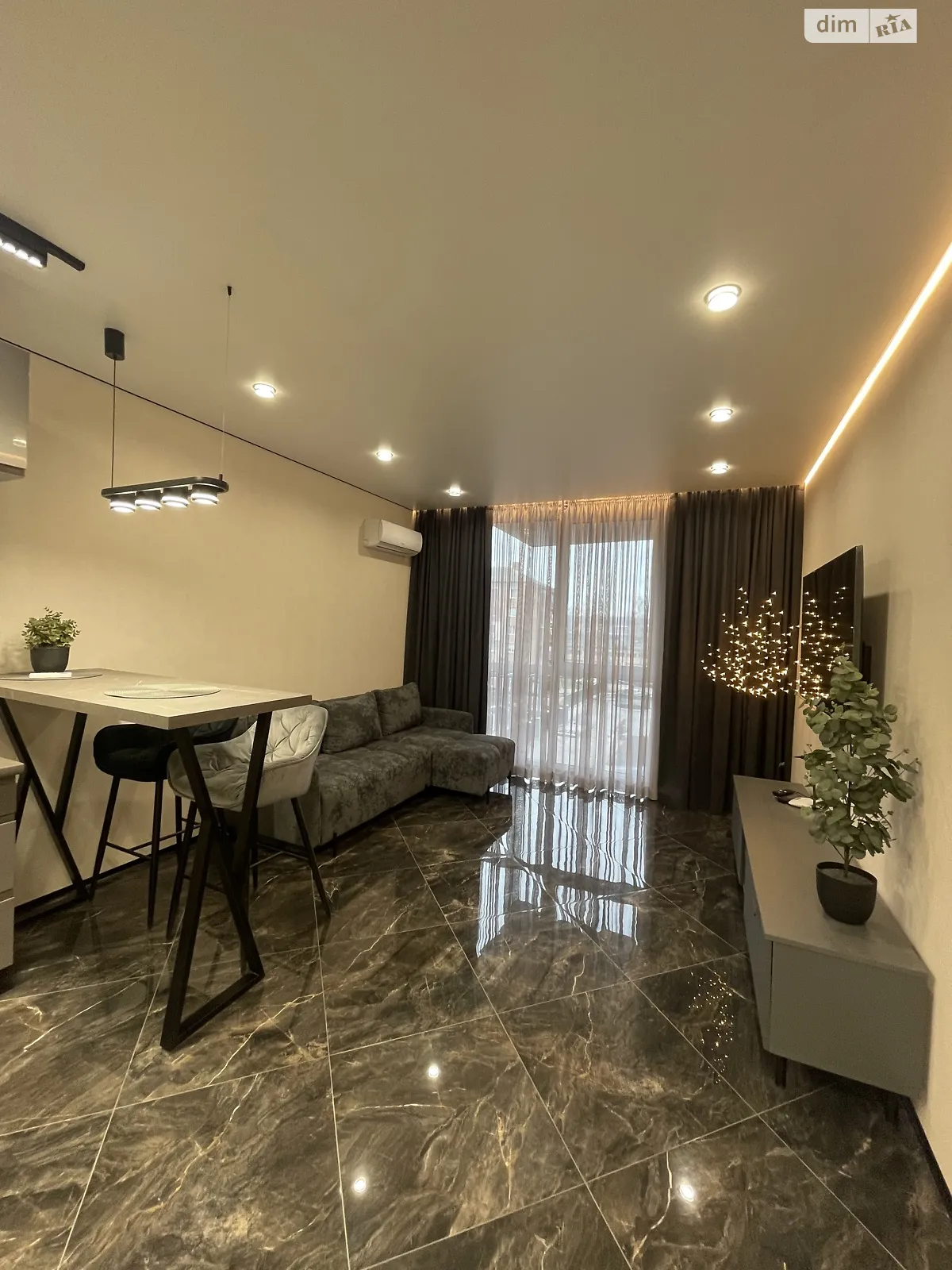 Сдается в аренду 1-комнатная квартира 53 кв. м в Виннице, пер. Кирпичный, 12 корпус 3 - фото 1