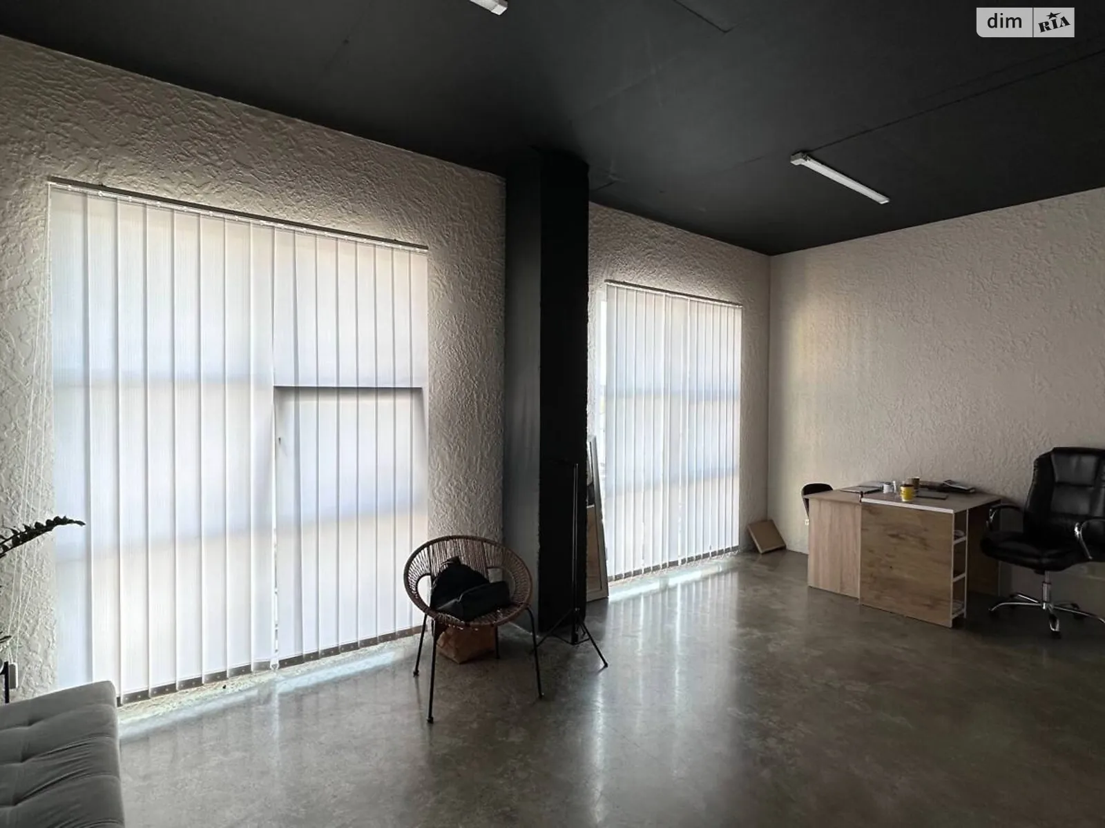 Здається в оренду офіс 79 кв. м в бізнес-центрі, цена: 26070 грн - фото 1