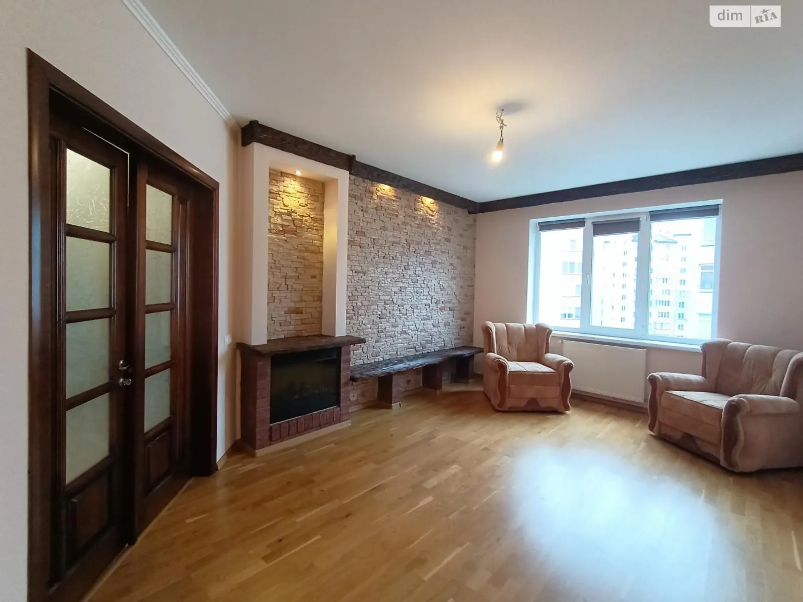 Продается 4-комнатная квартира 92 кв. м в Ивано-Франковске, ул. Хмельницкого Богдана, 51Г - фото 1