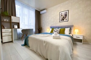 Сниму квартиру посуточно в Киевской области