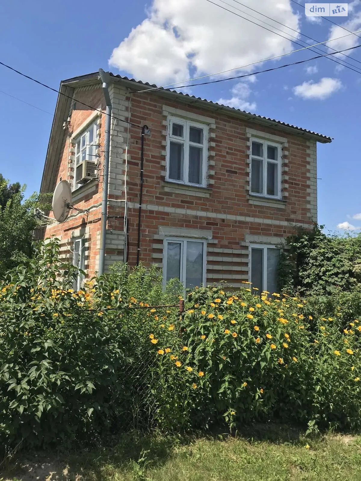 Продается дом на 2 этажа 72 кв. м с мансардой, цена: 36000 $ - фото 1