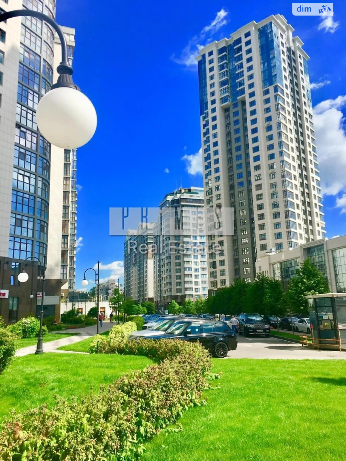 Продается 5-комнатная квартира 220 кв. м в Киеве, ул. Андрея Верхогляда(Драгомирова), 16 - фото 1