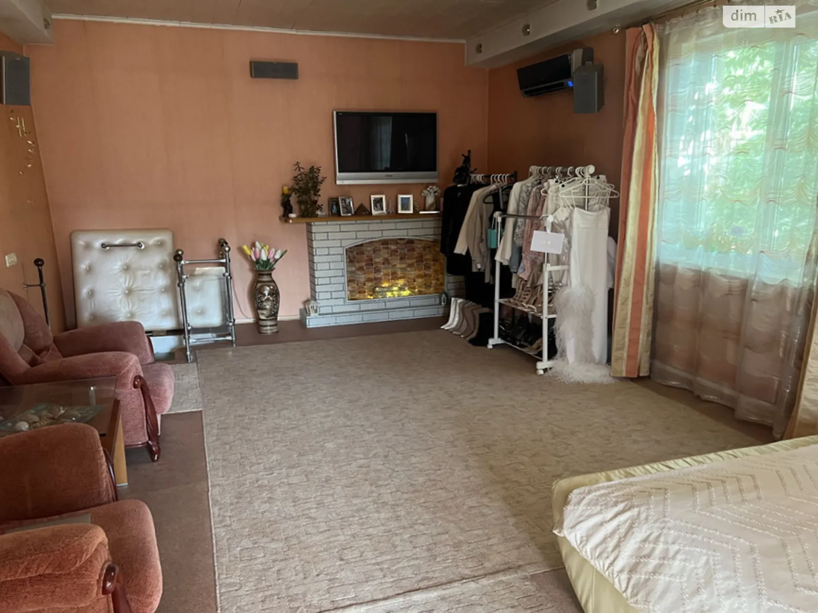 Продается дом на 2 этажа 68 кв. м с камином, цена: 49000 $ - фото 1