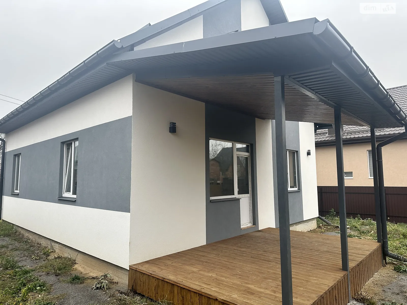 Продается дом на 2 этажа 125 кв. м с террасой, цена: 77000 $ - фото 1