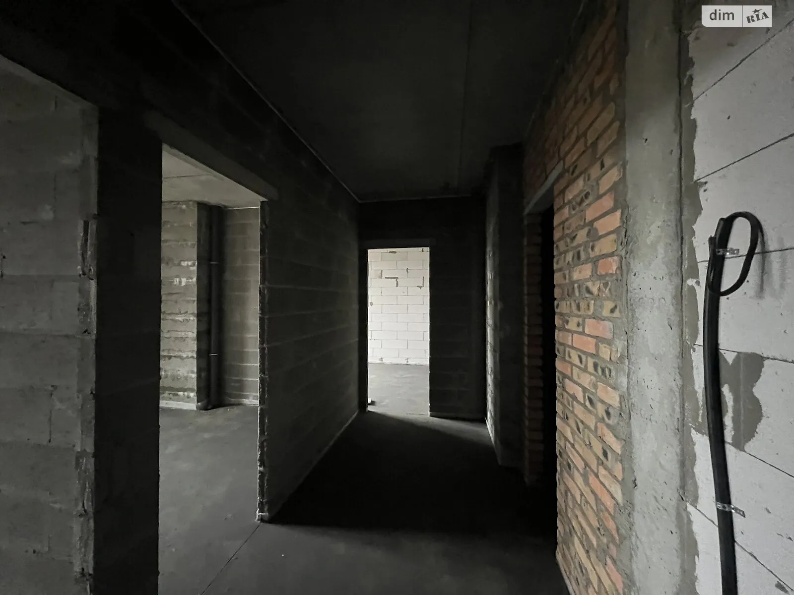 Продается 2-комнатная квартира 61 кв. м в Ирпене, ул. Ольги Кобылянской(Достоевского) - фото 1