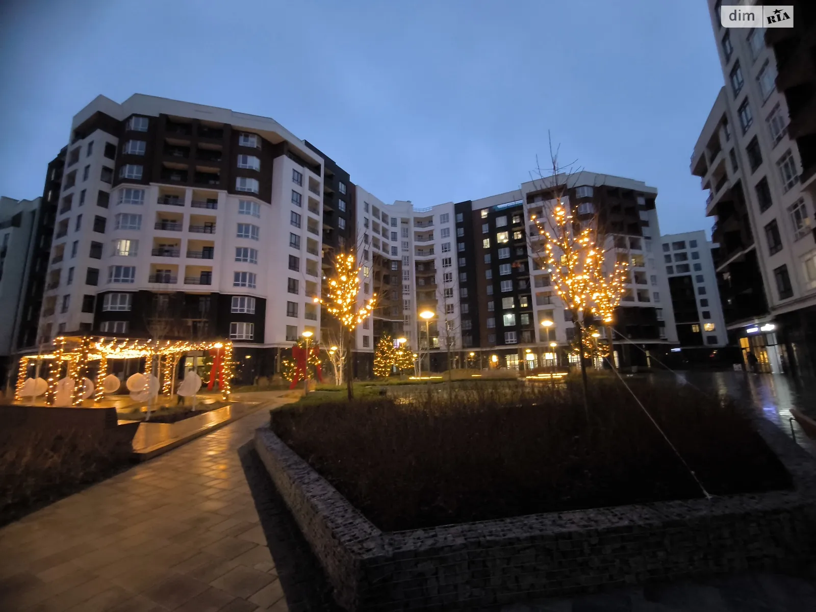 Продается 2-комнатная квартира 58 кв. м в Ирпене, ул. Ольги Кобылянской(Достоевского) - фото 1