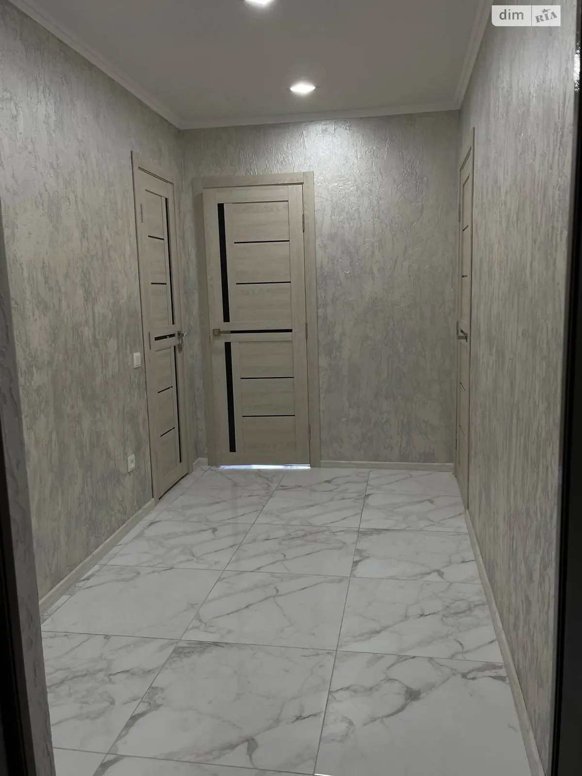 1-комнатная квартира 53 кв. м в Тернополе, просп. Злуки, 7 - фото 1