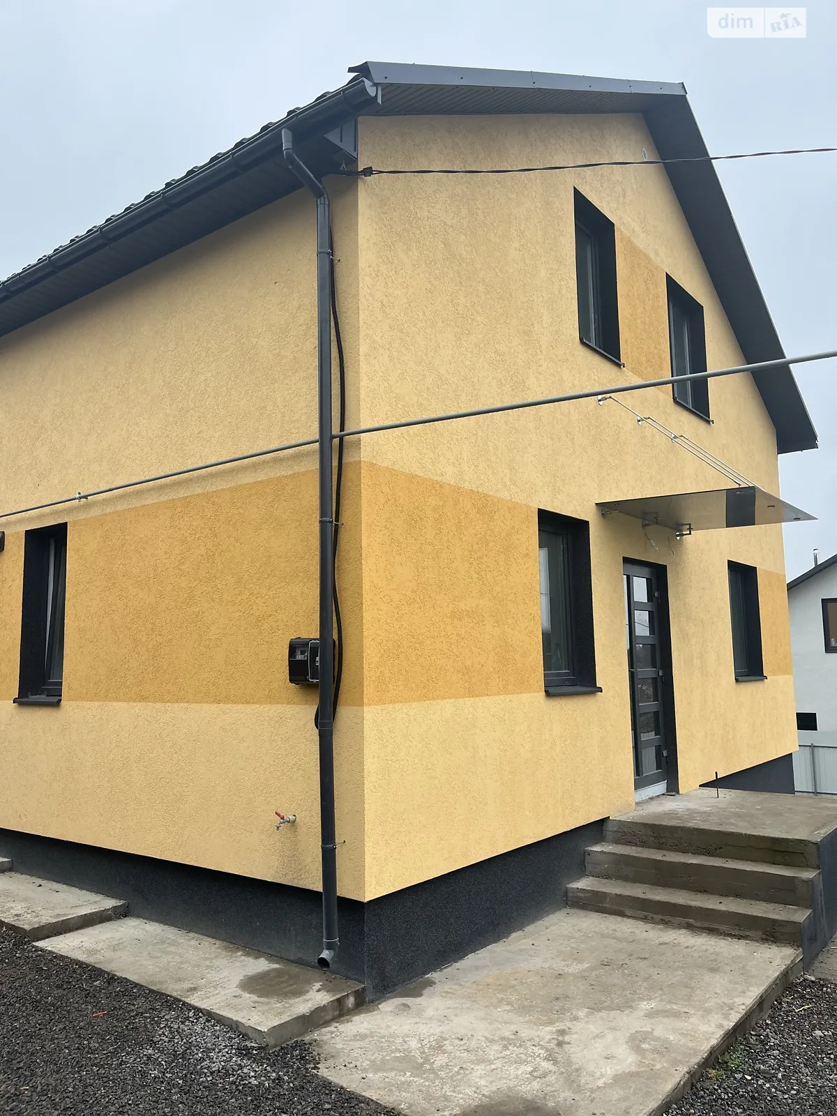 Продается дом на 2 этажа 4.5 кв. м с бассейном, цена: 86000 $ - фото 1