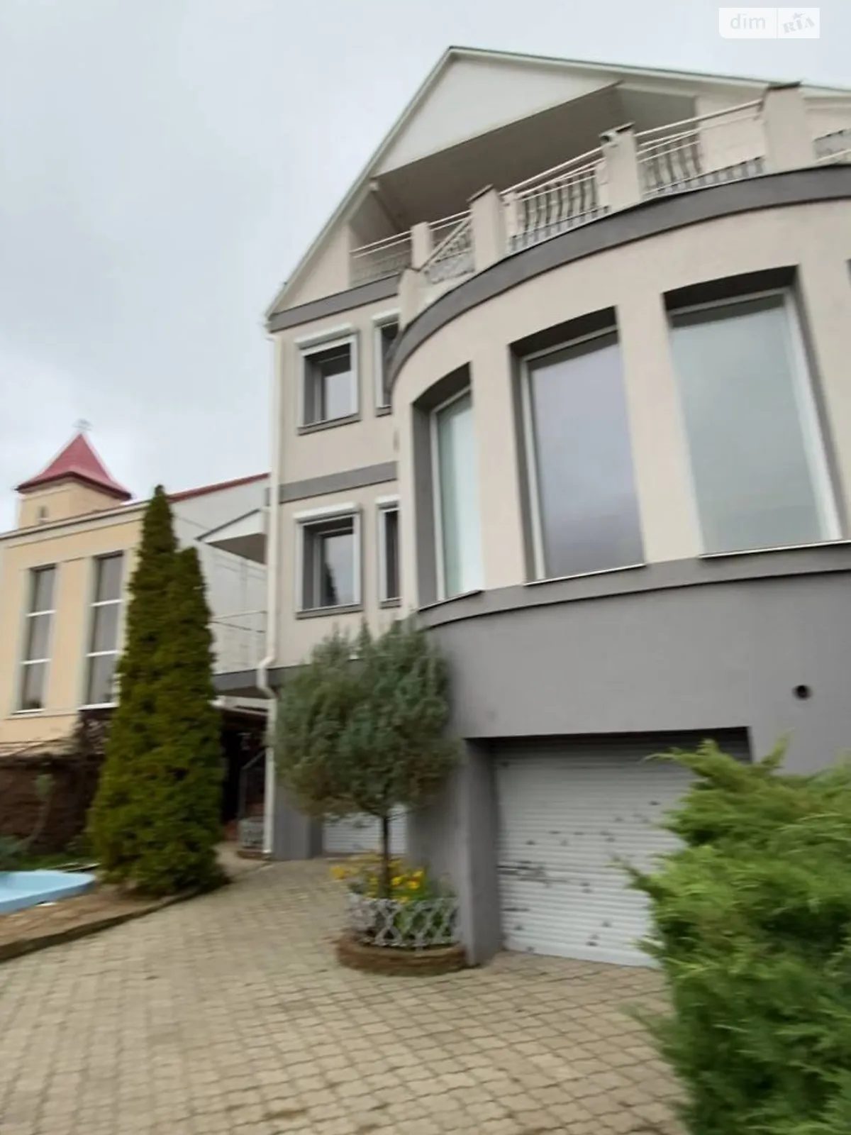 Продается дом на 3 этажа 390 кв. м с мебелью, цена: 198500 $ - фото 1