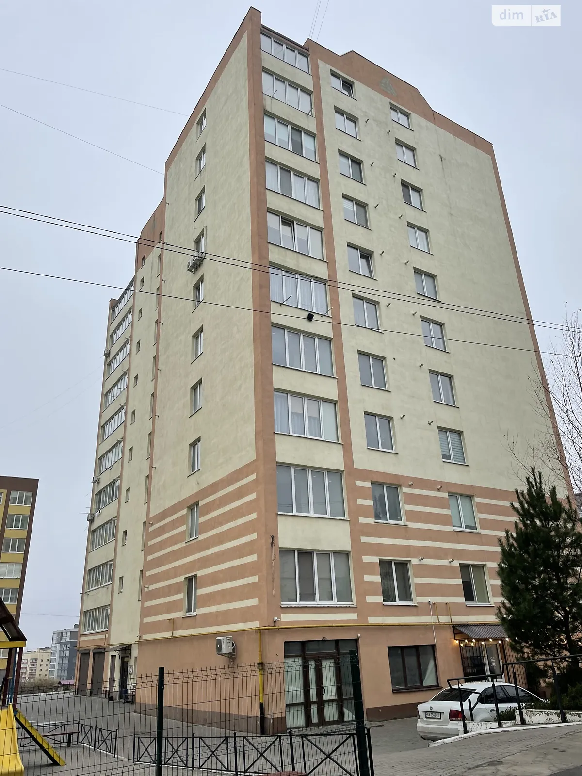 Сдается в аренду офис 17.9 кв. м в бизнес-центре, цена: 2700 грн - фото 1