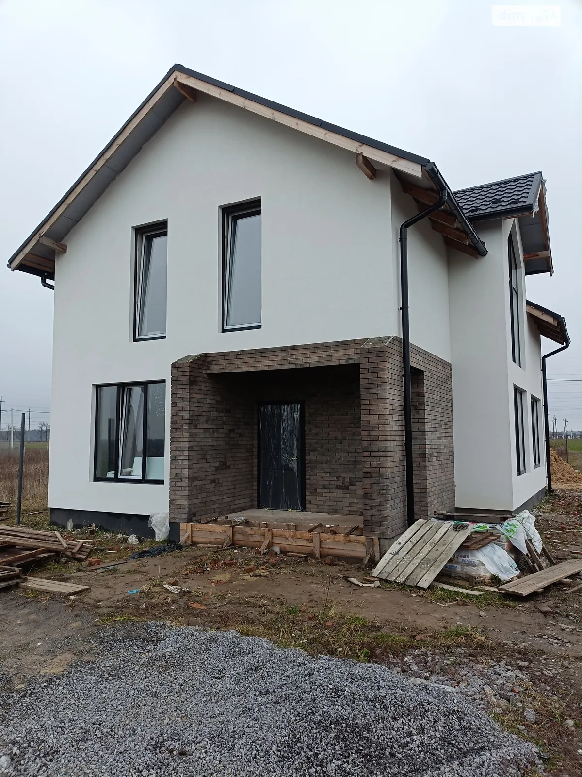 Продается дом на 2 этажа 130 кв. м с мебелью, цена: 135000 $ - фото 1