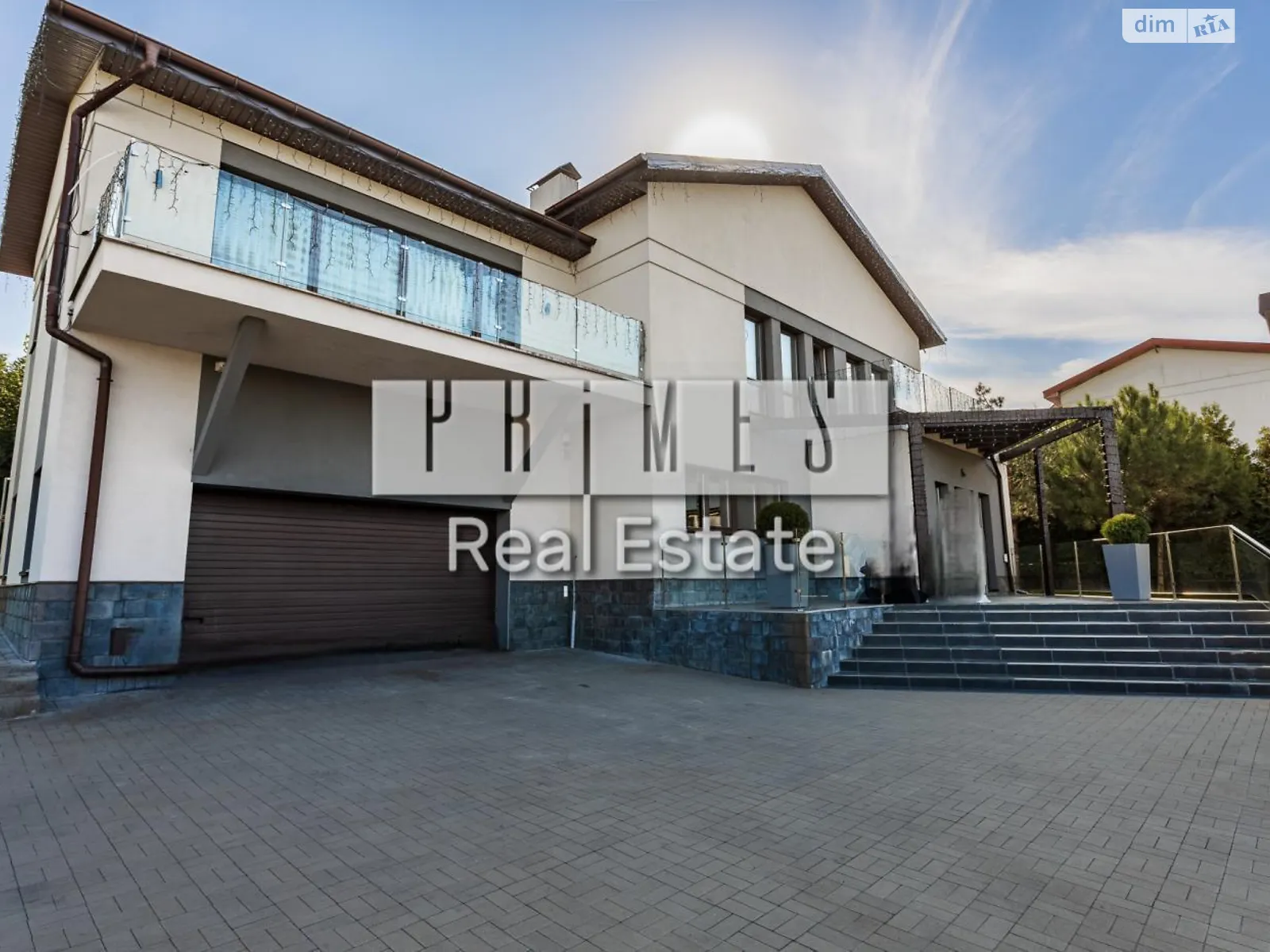 Продается дом на 2 этажа 320 кв. м с участком, цена: 770000 $ - фото 1