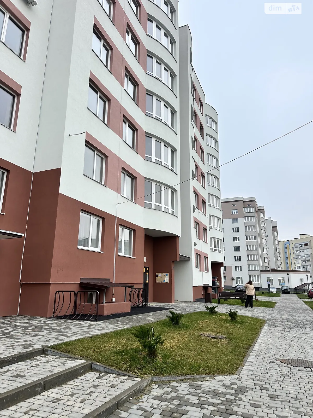 Продается 1-комнатная квартира 45.1 кв. м в Виннице, ул. Андрея Шептицкого, 4 - фото 1