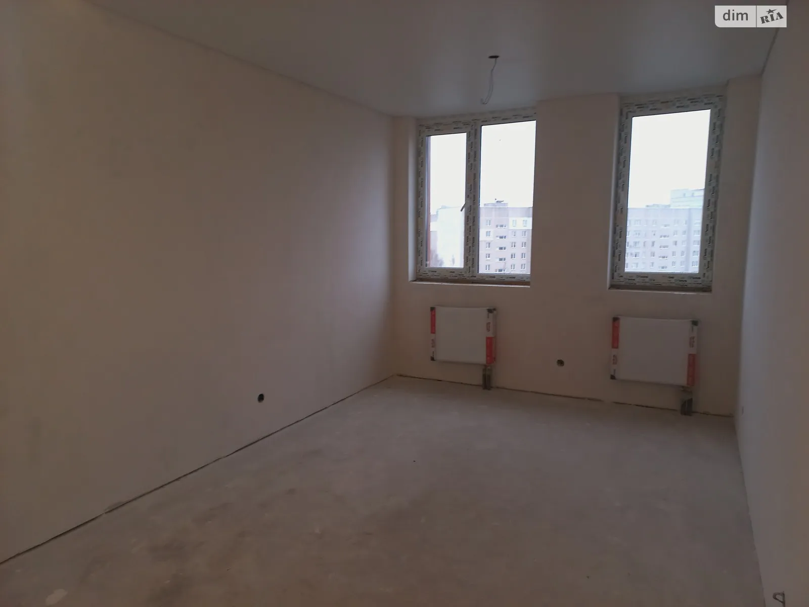 Продается 1-комнатная квартира 44 кв. м в Зарванцах, ул. Одесская - фото 1