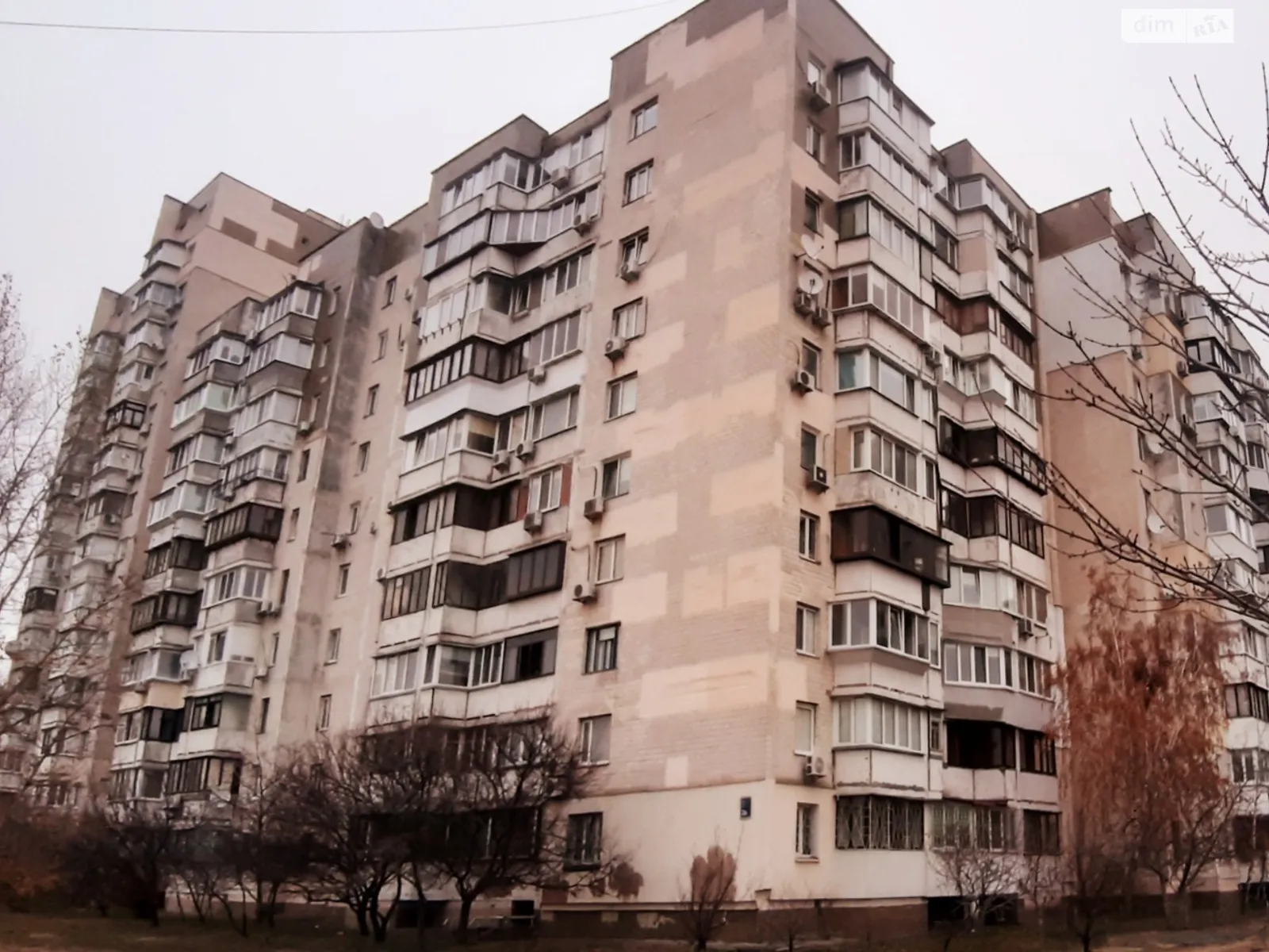 Продається 3-кімнатна квартира 74 кв. м у Києві, вул. Рональда Рейгана(Теодора Драйзера), 36 - фото 1