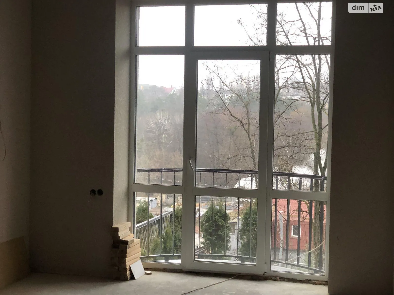 Продається 1-кімнатна квартира 44.3 кв. м у Києві, вул. Тираспольська - фото 1