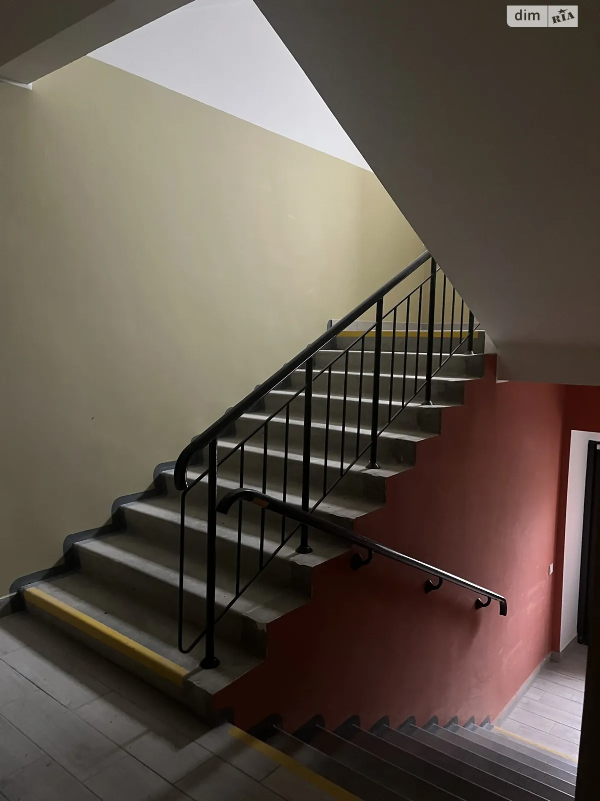 Продается 2-комнатная квартира 70.8 кв. м в Виннице, ул. Андрея Шептицкого, 4 - фото 1