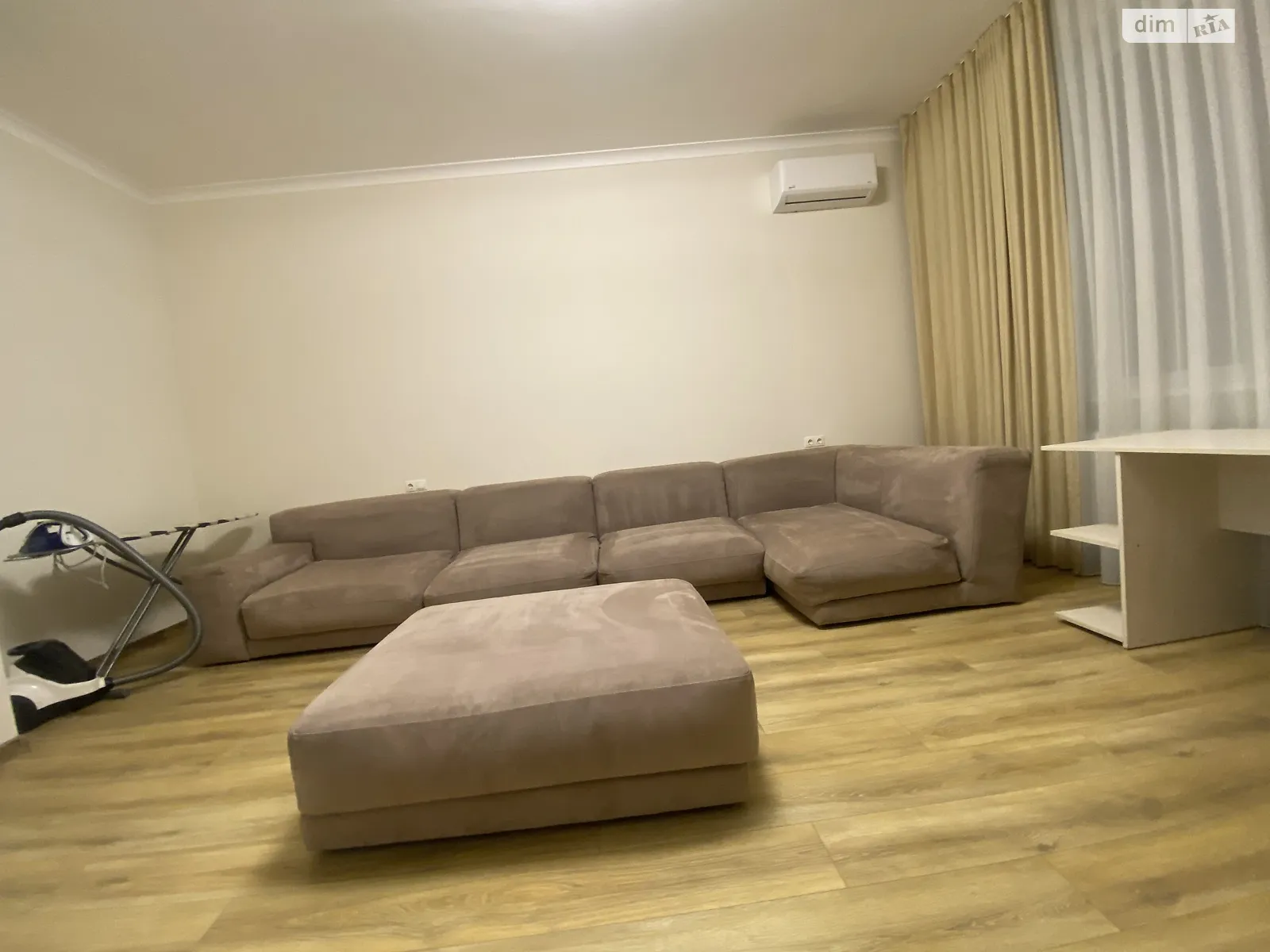 Здається в оренду 3-кімнатна квартира 110 кв. м у Львові, вул. Мечникова - фото 1