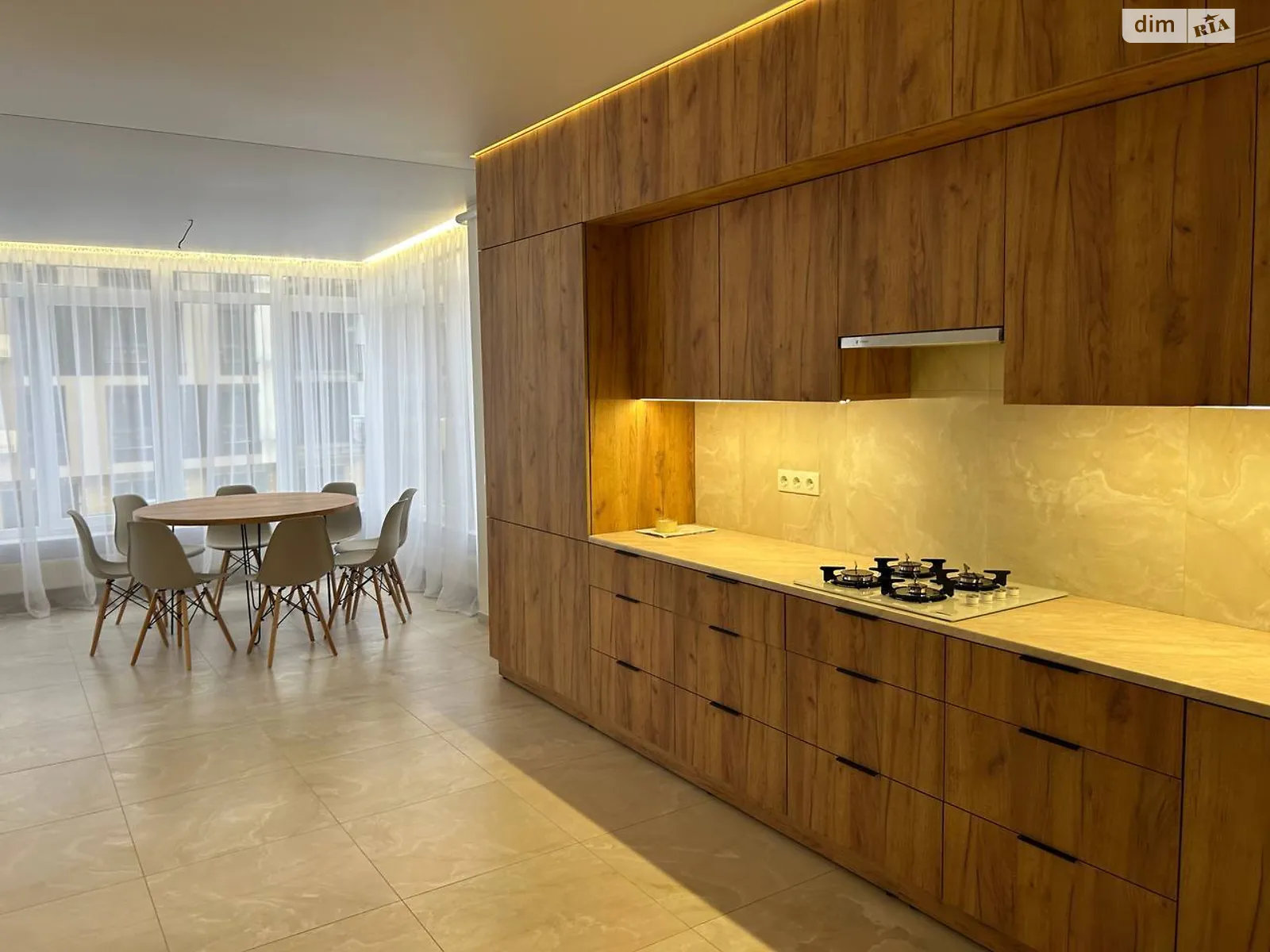 Здається в оренду 4-кімнатна квартира 94 кв. м у Львові, вул. Городницька, 47Б - фото 1