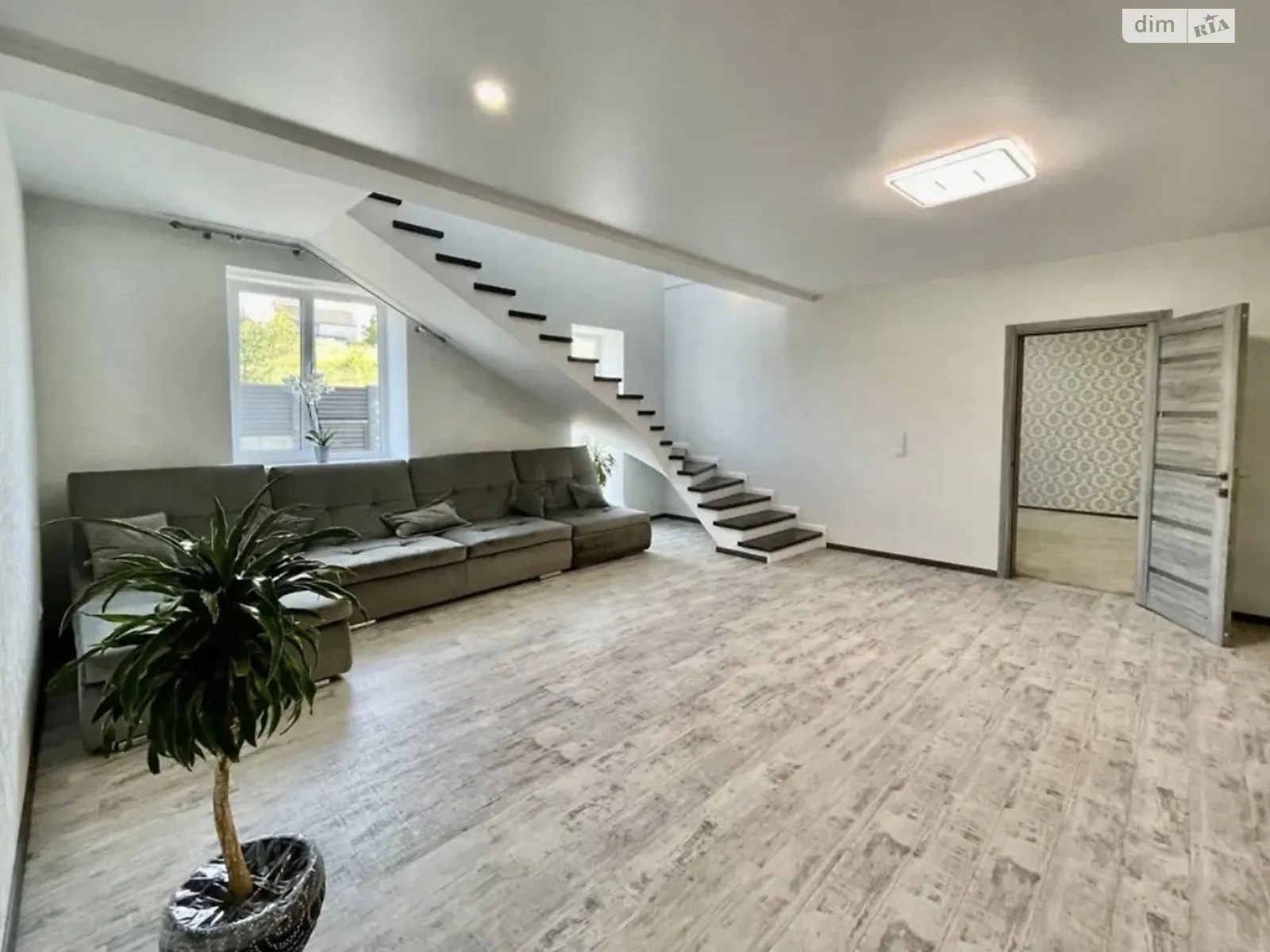 Здається в оренду будинок 2 поверховий 196 кв. м з садом, цена: 40000 грн - фото 1