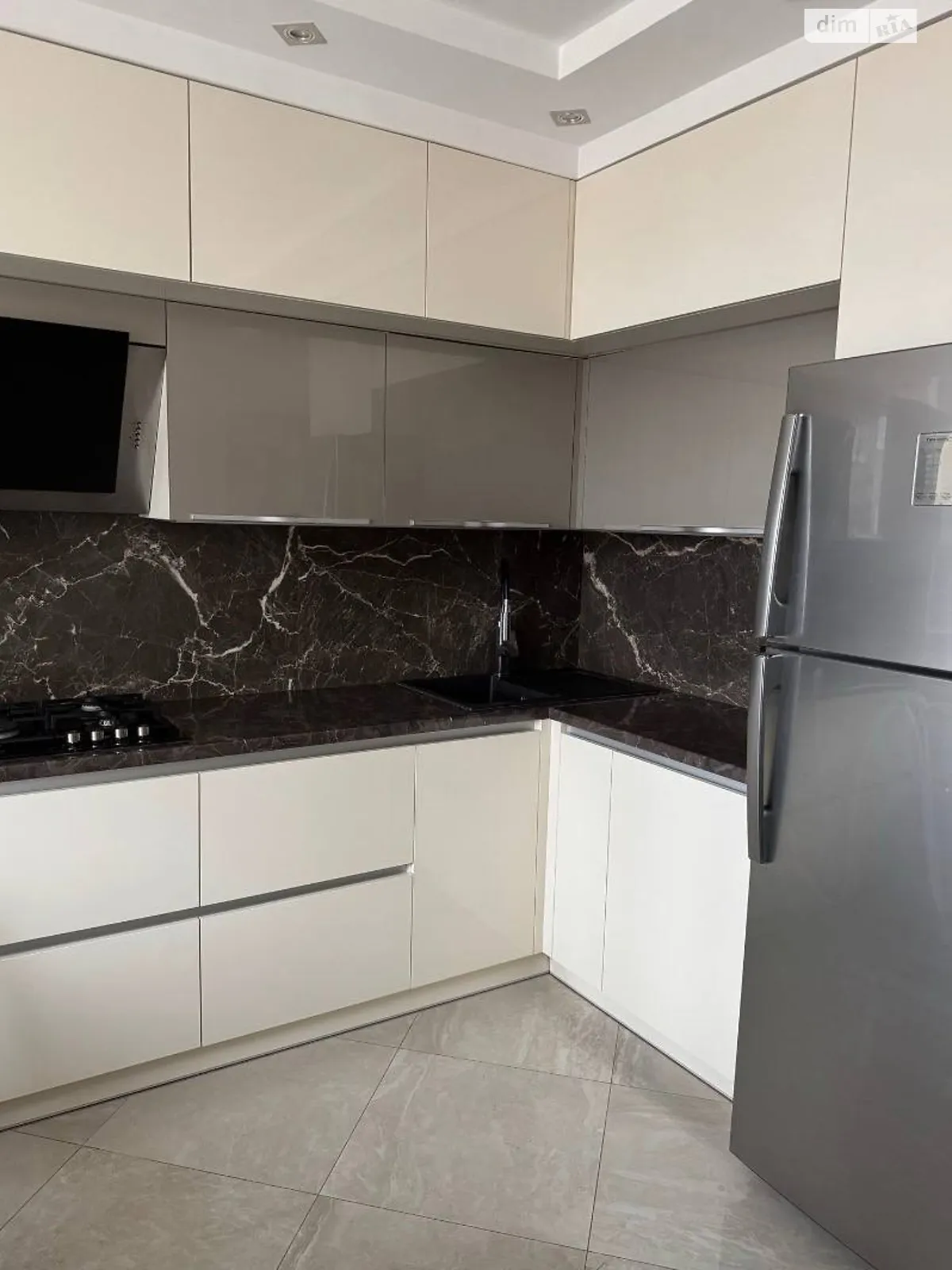 2-комнатная квартира 66 кв. м в Луцке, цена: 19999 грн - фото 1