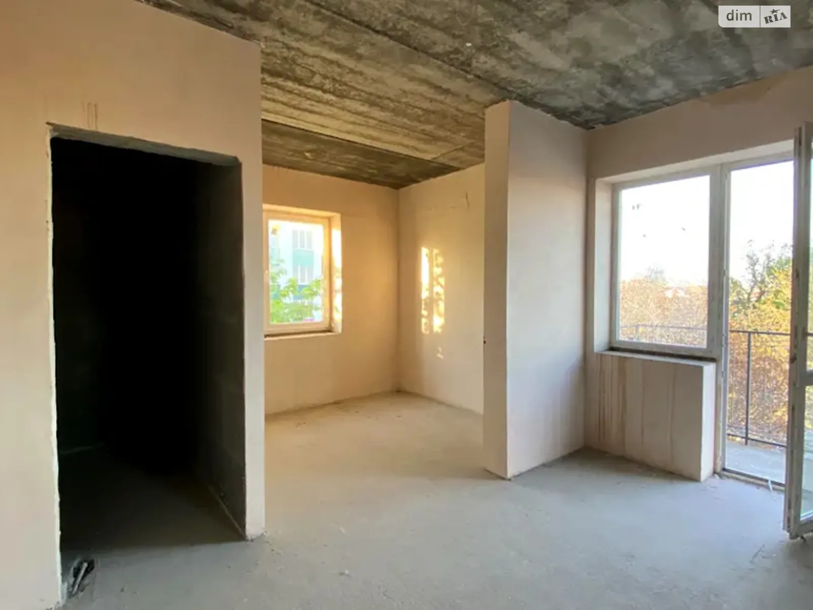 Продается 1-комнатная квартира 41 кв. м в Одессе, ул. Люстдорфская дорога - фото 1