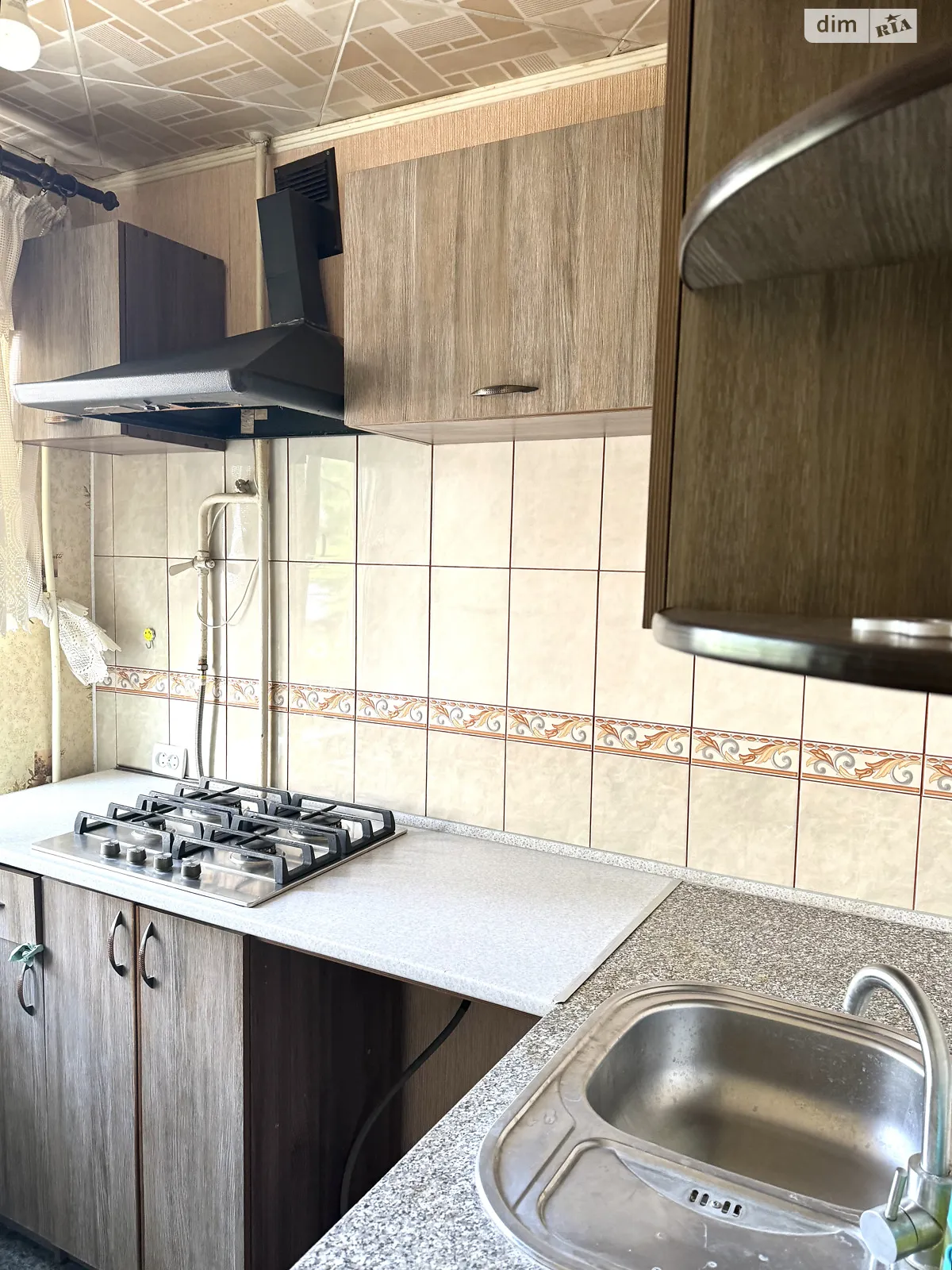 Продається 1-кімнатна квартира 30.9 кв. м у Кривому Розі, просп. Миру, 44 - фото 1