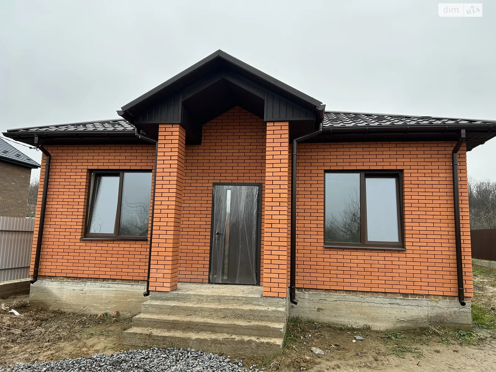 Продается одноэтажный дом 105 кв. м с беседкой, цена: 83000 $ - фото 1