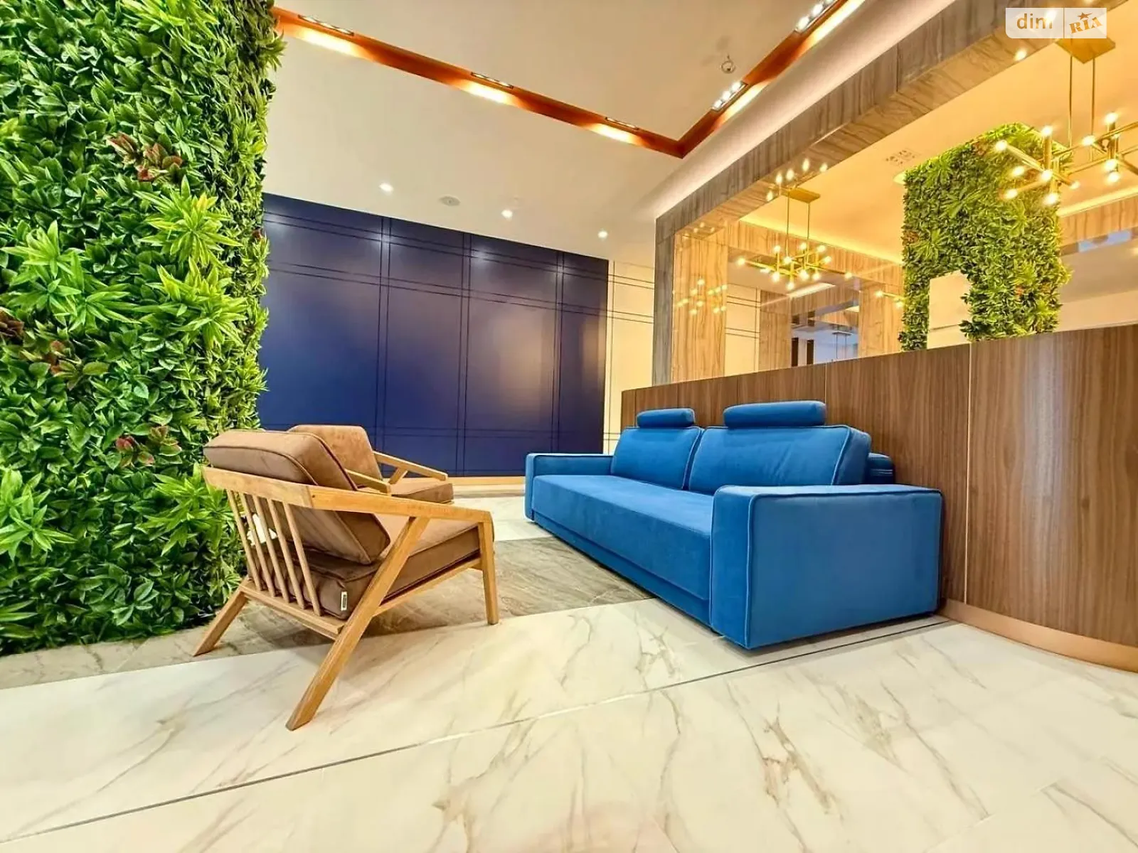 Продается 3-комнатная квартира 90.6 кв. м в Киеве, ул. Зверинецкая, 70 - фото 1