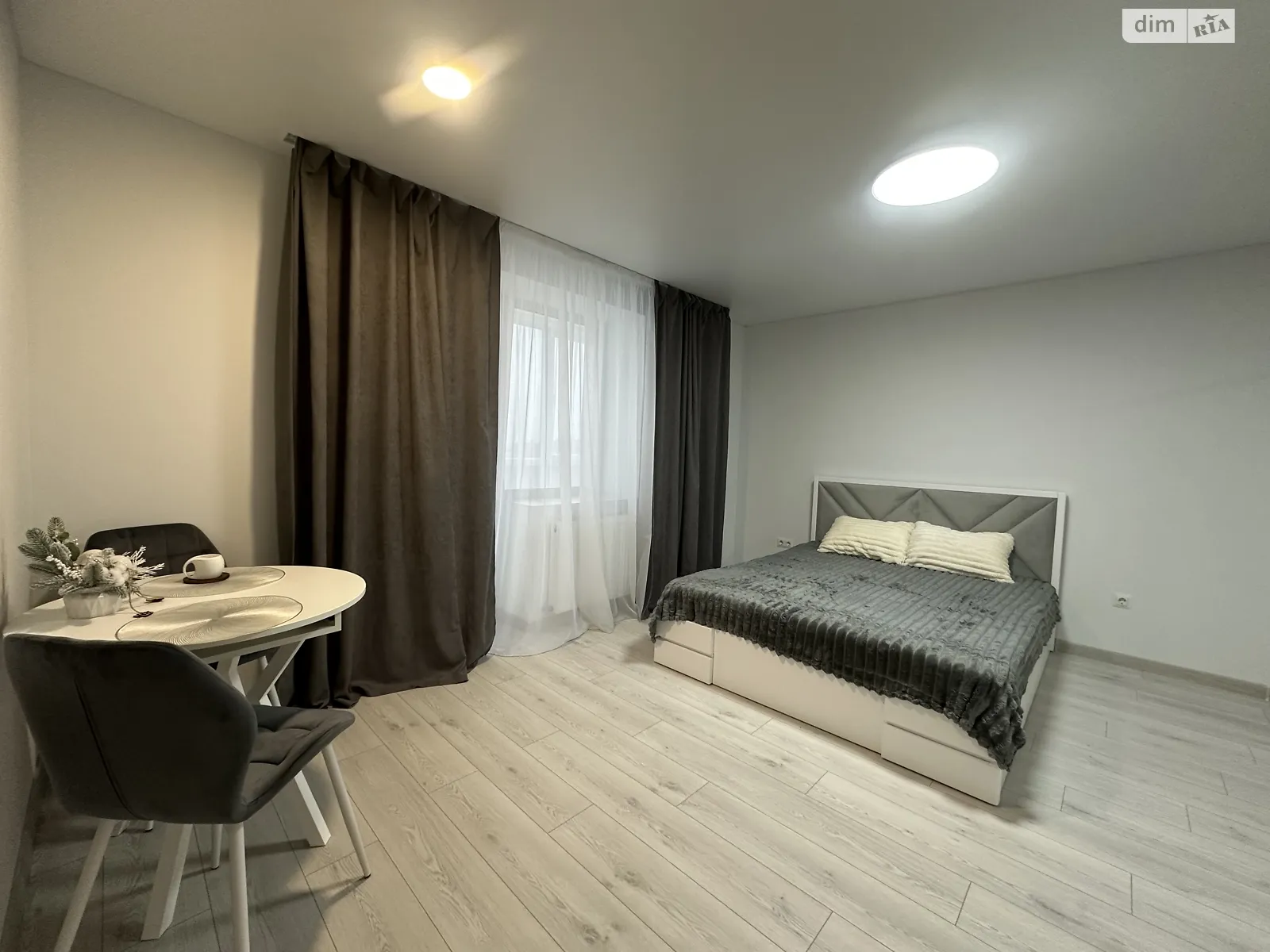 1-комнатная квартира 40 кв. м в Тернополе, ул. Черновецкая, 71 - фото 1