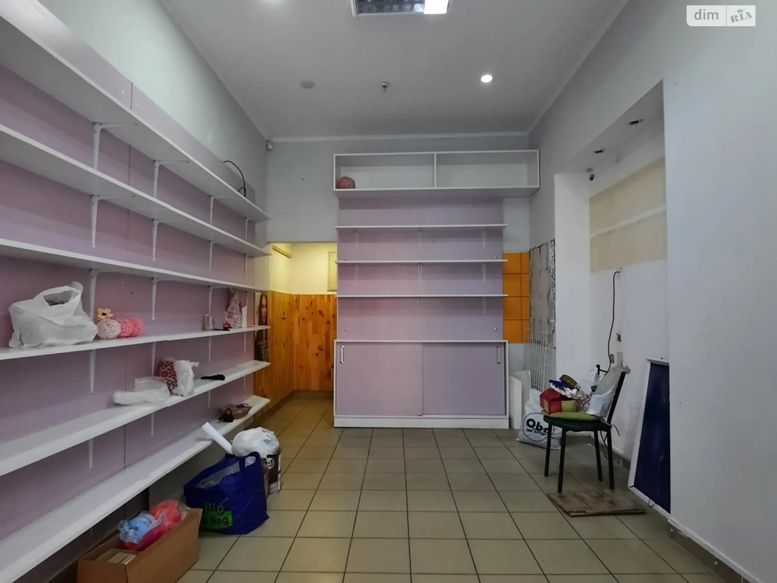 Сдается в аренду помещения свободного назначения 18 кв. м в 3-этажном здании, цена: 16500 грн - фото 1