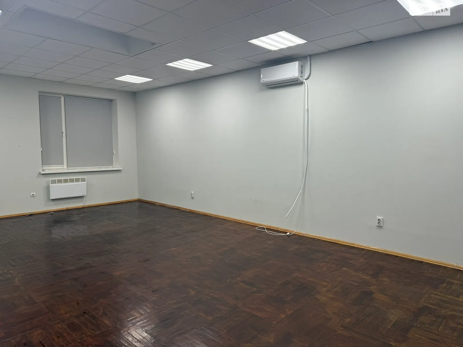 Здається в оренду офіс 46 кв. м в бізнес-центрі, цена: 11040 грн - фото 1