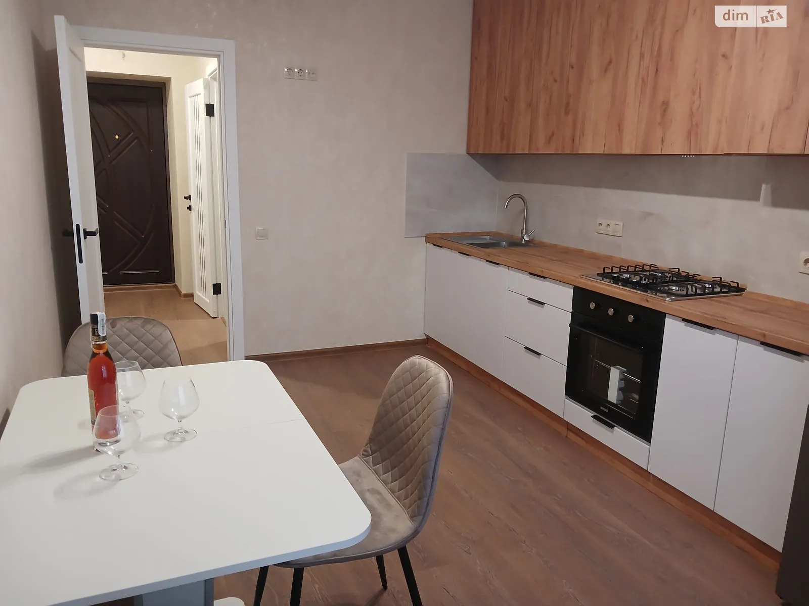 Продается 1-комнатная квартира 45 кв. м в Хмельницком, ул. Лесогриневецкая - фото 1