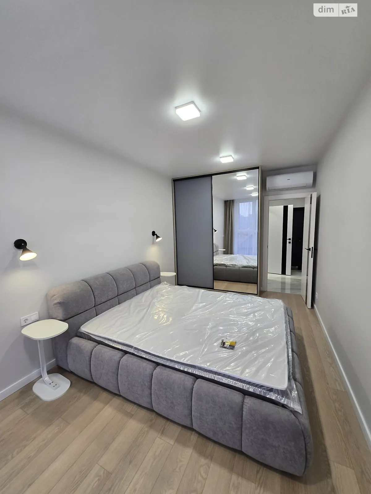 Сдается в аренду 1-комнатная квартира 49 кв. м в Львове, ул. Кульпарковская, 93 - фото 1