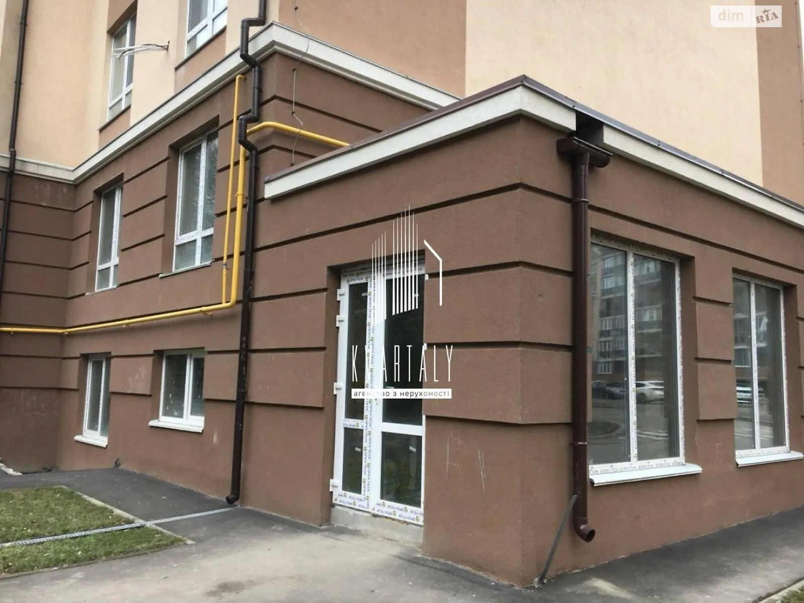 Продается помещения свободного назначения 38 кв. м в 5-этажном здании, цена: 39900 $ - фото 1