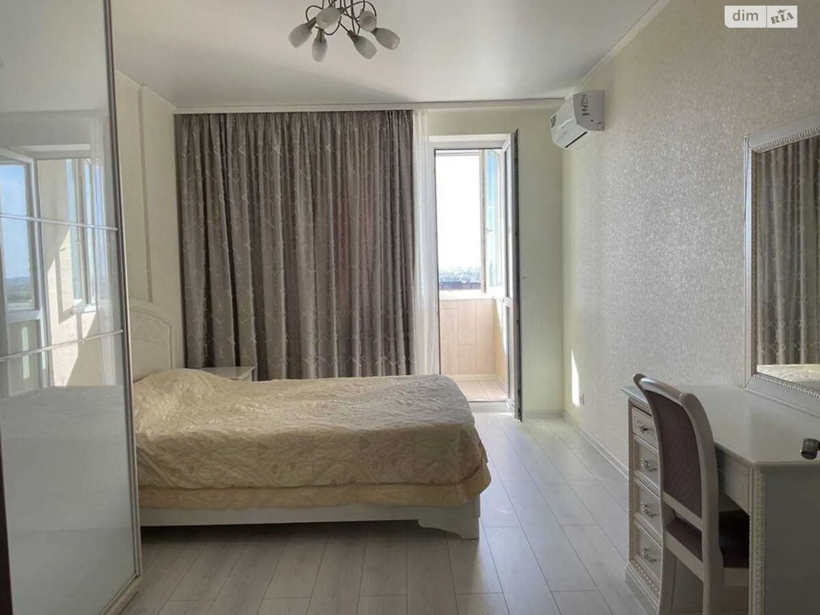 Продается 1-комнатная квартира 53.9 кв. м в Киеве, цена: 125000 $ - фото 1