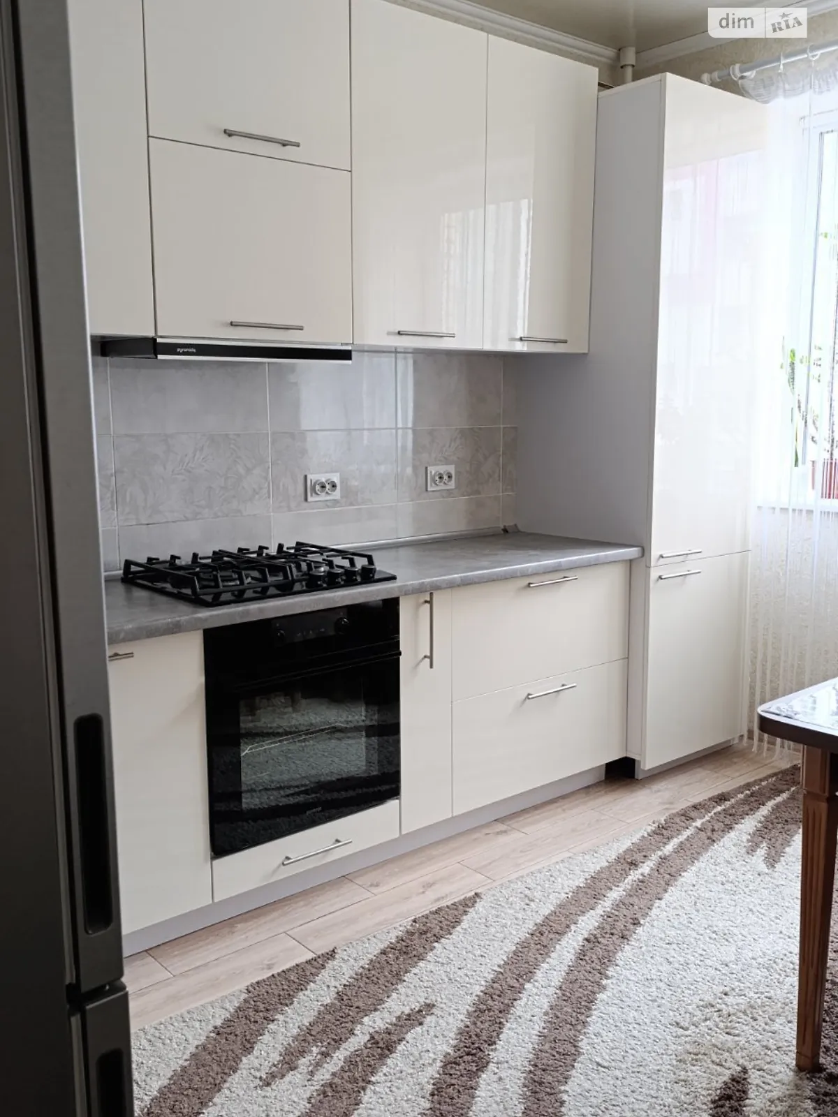 Продается 1-комнатная квартира 42.1 кв. м в Хмельницком, ул. Кармелюка - фото 1