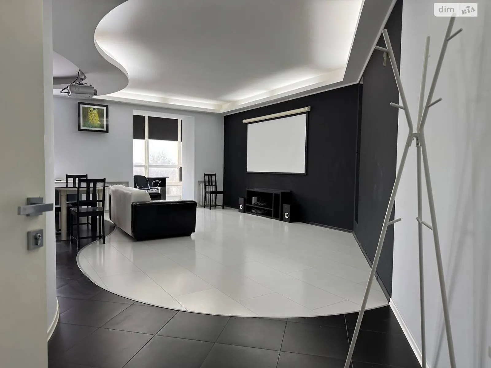 Продается 2-комнатная квартира 70.2 кв. м в Днепре, ул. Национальной Гвардии(Уральская), 5 - фото 1