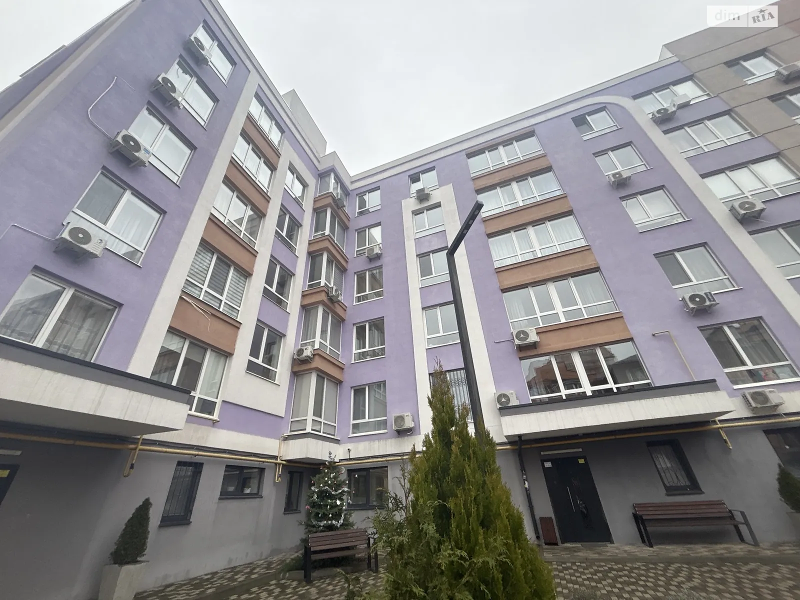 Продается 2-комнатная квартира 59.6 кв. м в Ирпене, ул. Литературная(Чехова), 11 - фото 1