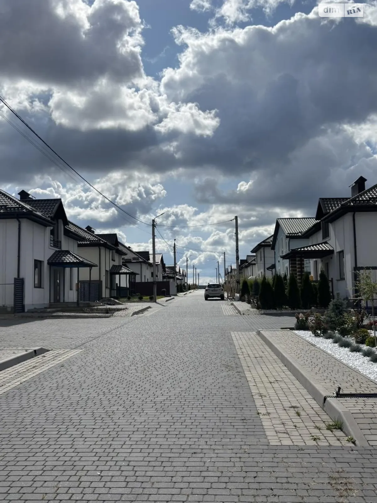 Продается дом на 2 этажа 175 кв. м с мебелью, цена: 100000 $ - фото 1