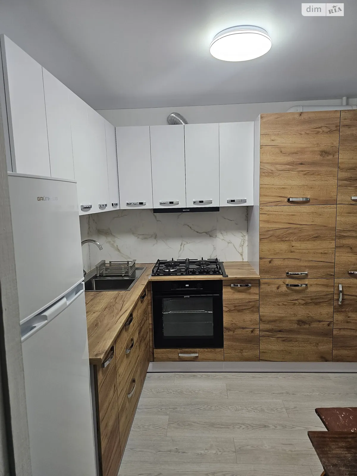 3-комнатная квартира 56 кв. м в Тернополе, ул. Дружбы - фото 1