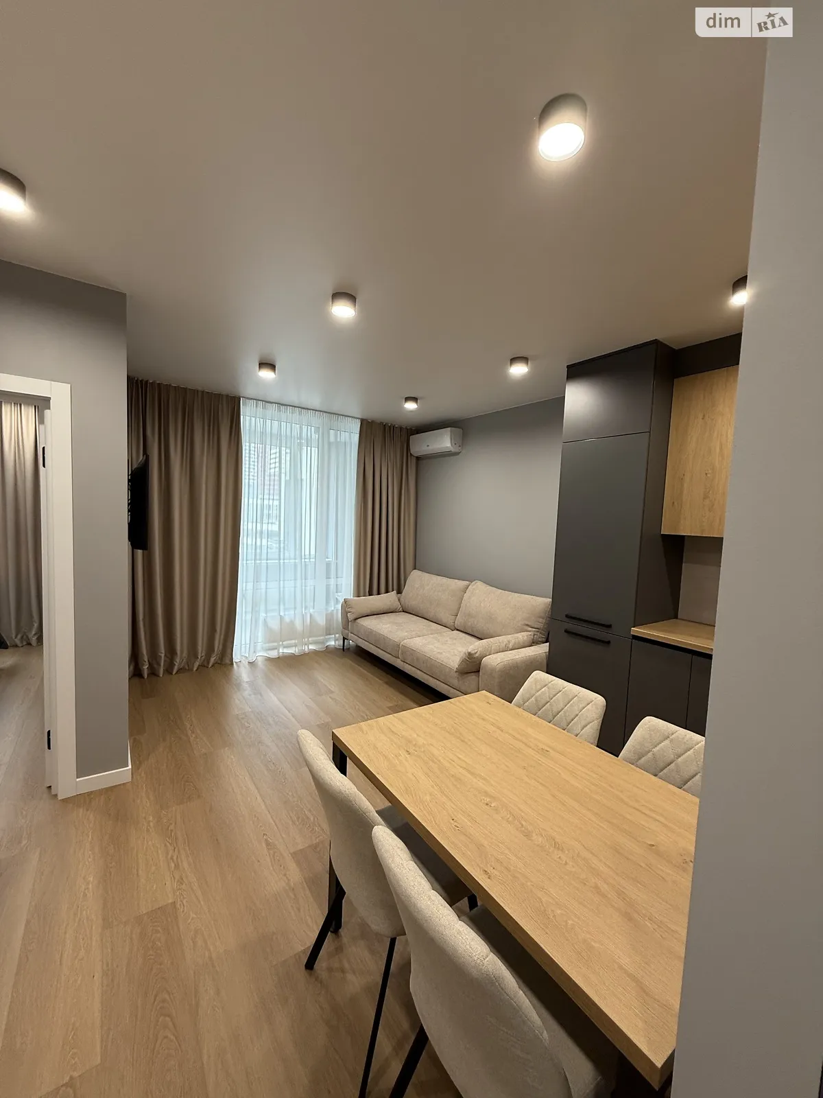 Продається 1-кімнатна квартира 44 кв. м у Києві, вул. Івана Виговського(Маршала Гречка), 40/12 - фото 1