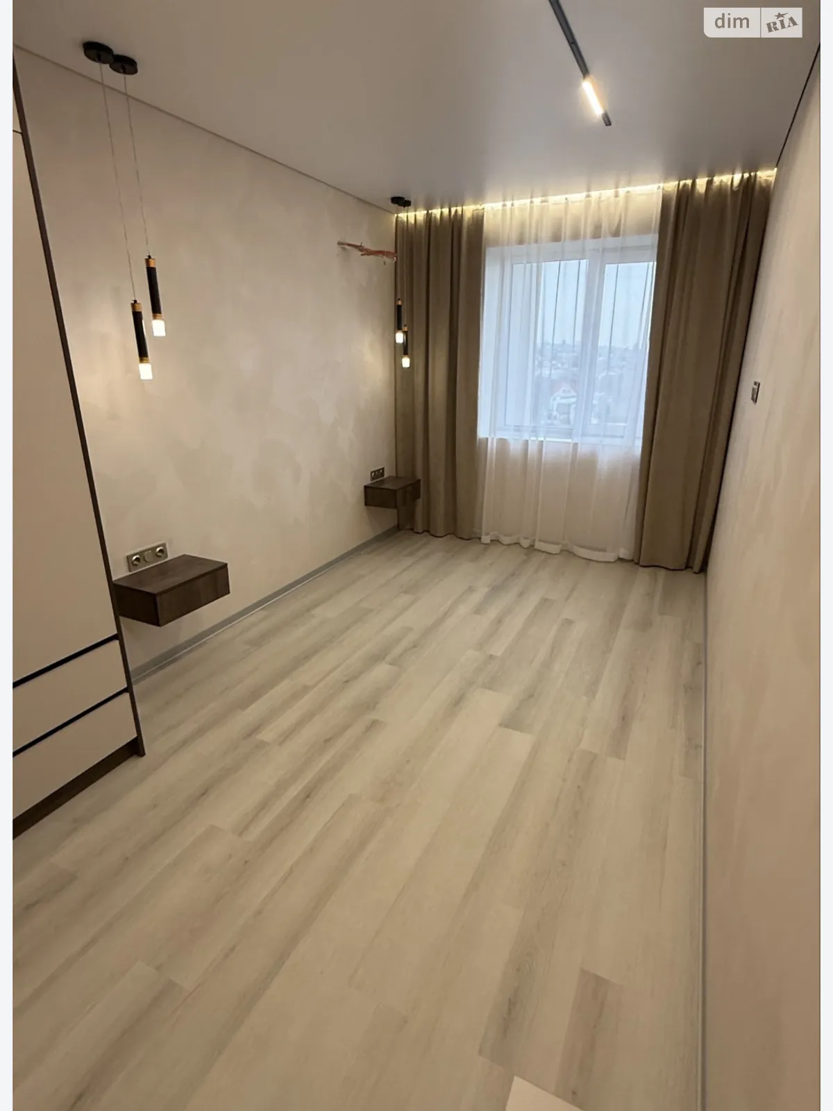 Продается 2-комнатная квартира 70 кв. м в Хмельницком, ул. Винницкая - фото 1