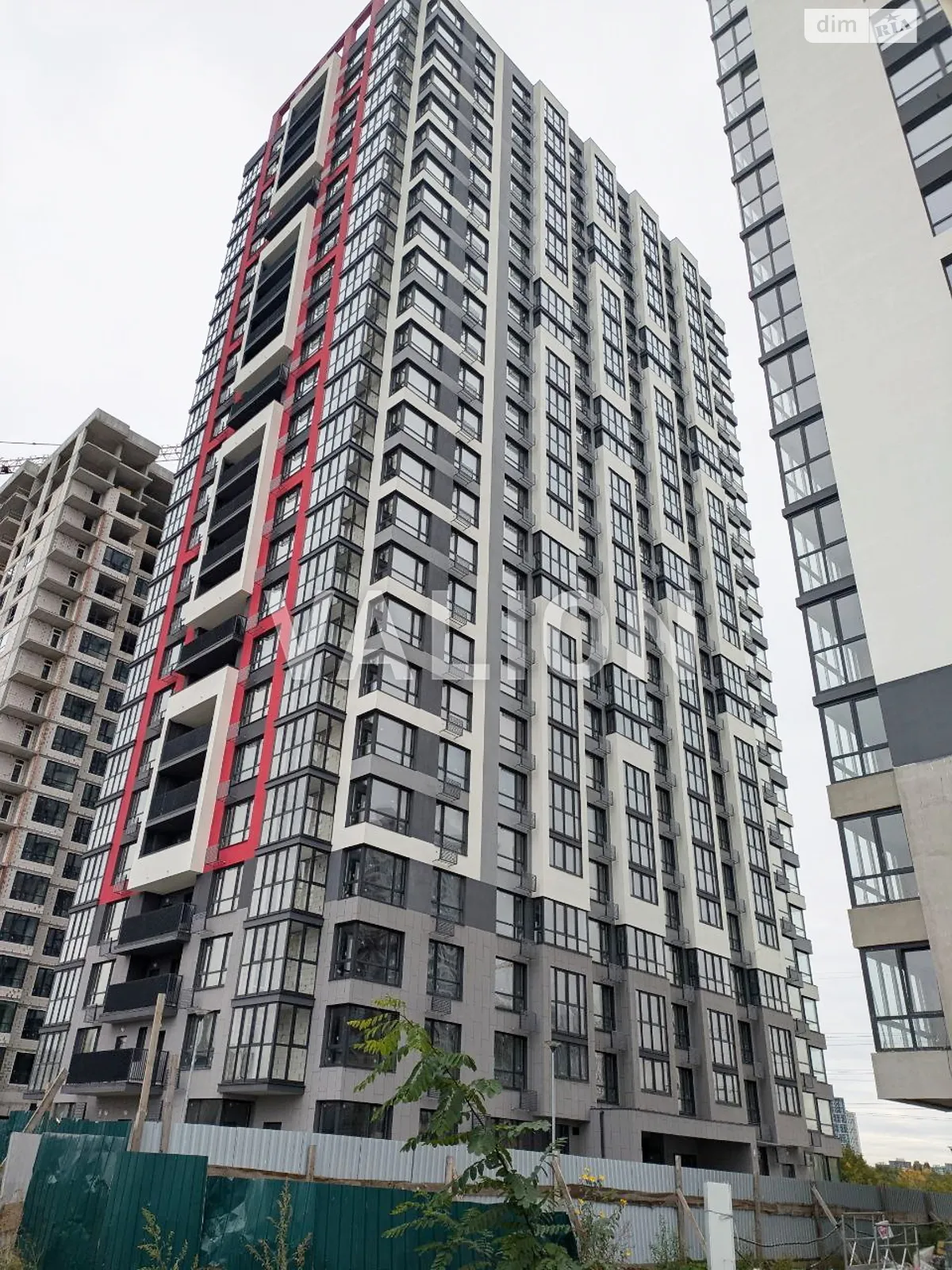 Продается 1-комнатная квартира 46.1 кв. м в Киеве, ул. Александра Олеся, 13 - фото 1