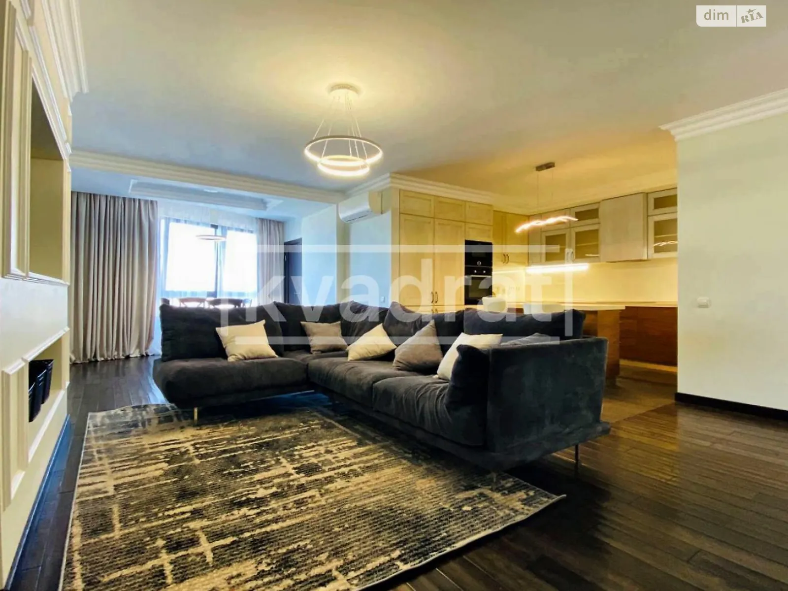 Продается 1-комнатная квартира 114.3 кв. м в Киеве, просп. Голосеевский(40-летия Октября), 60 - фото 1