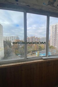 Продаж квартири, Київ, р‑н. Солом'янка, ст.м. Вокзальна, Патріарха Мстислава Скрипника (Миколи Островського) вулиця, буд. 7