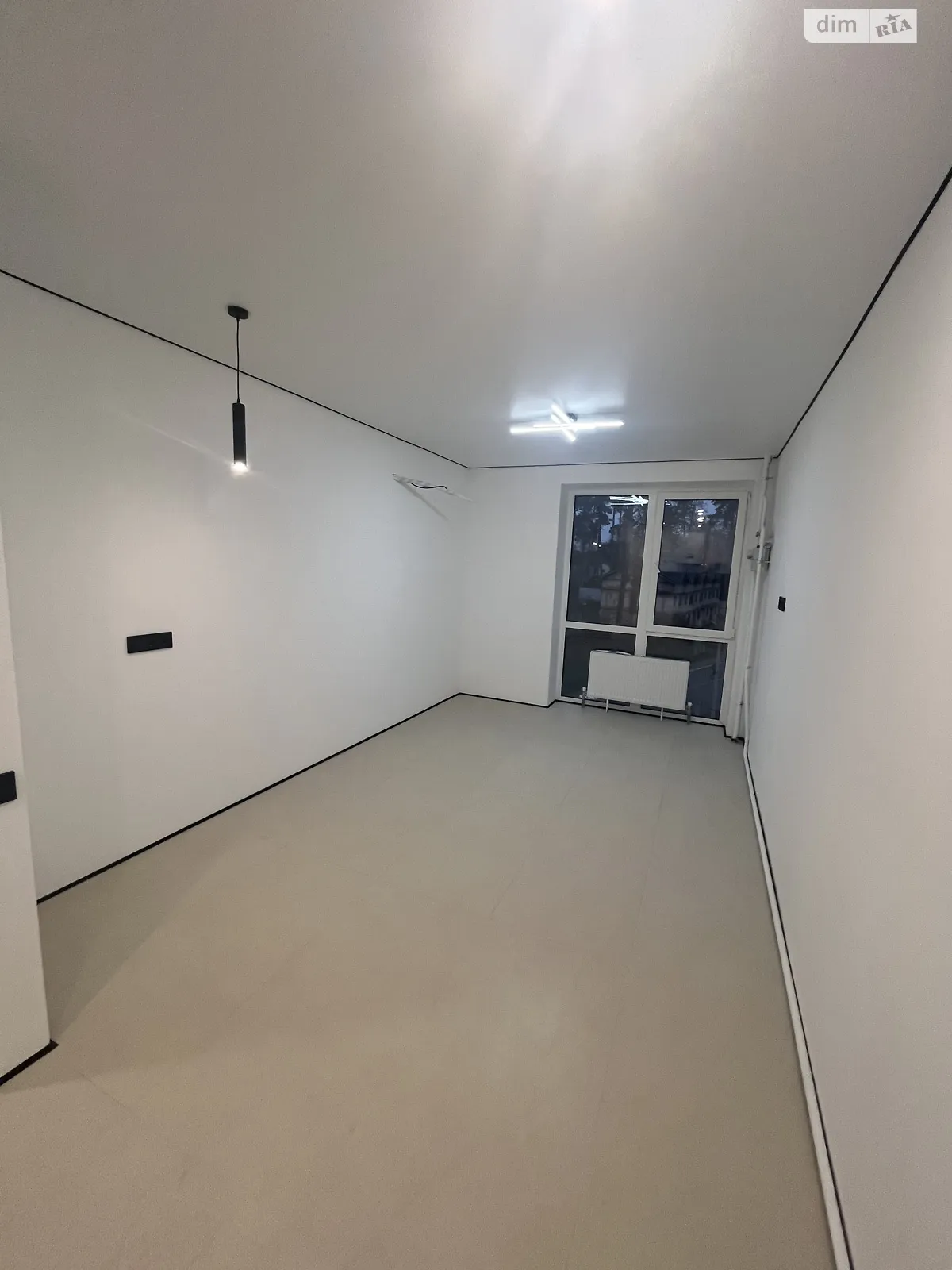 Продається 1-кімнатна квартира 40 кв. м у Ірпені, вул. Лисенка, 21 - фото 1