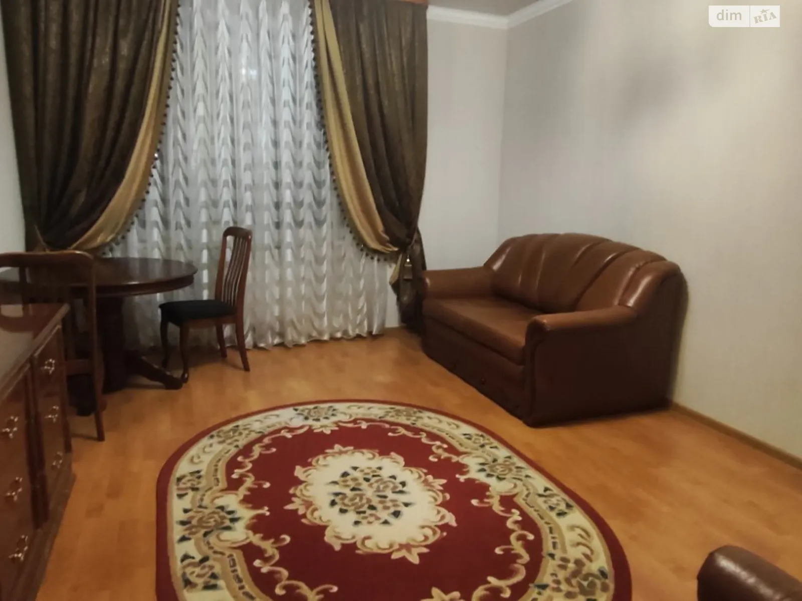 Сдается в аренду 2-комнатная квартира 65 кв. м в Виннице, ул. Академика Ющенка, 10 - фото 1