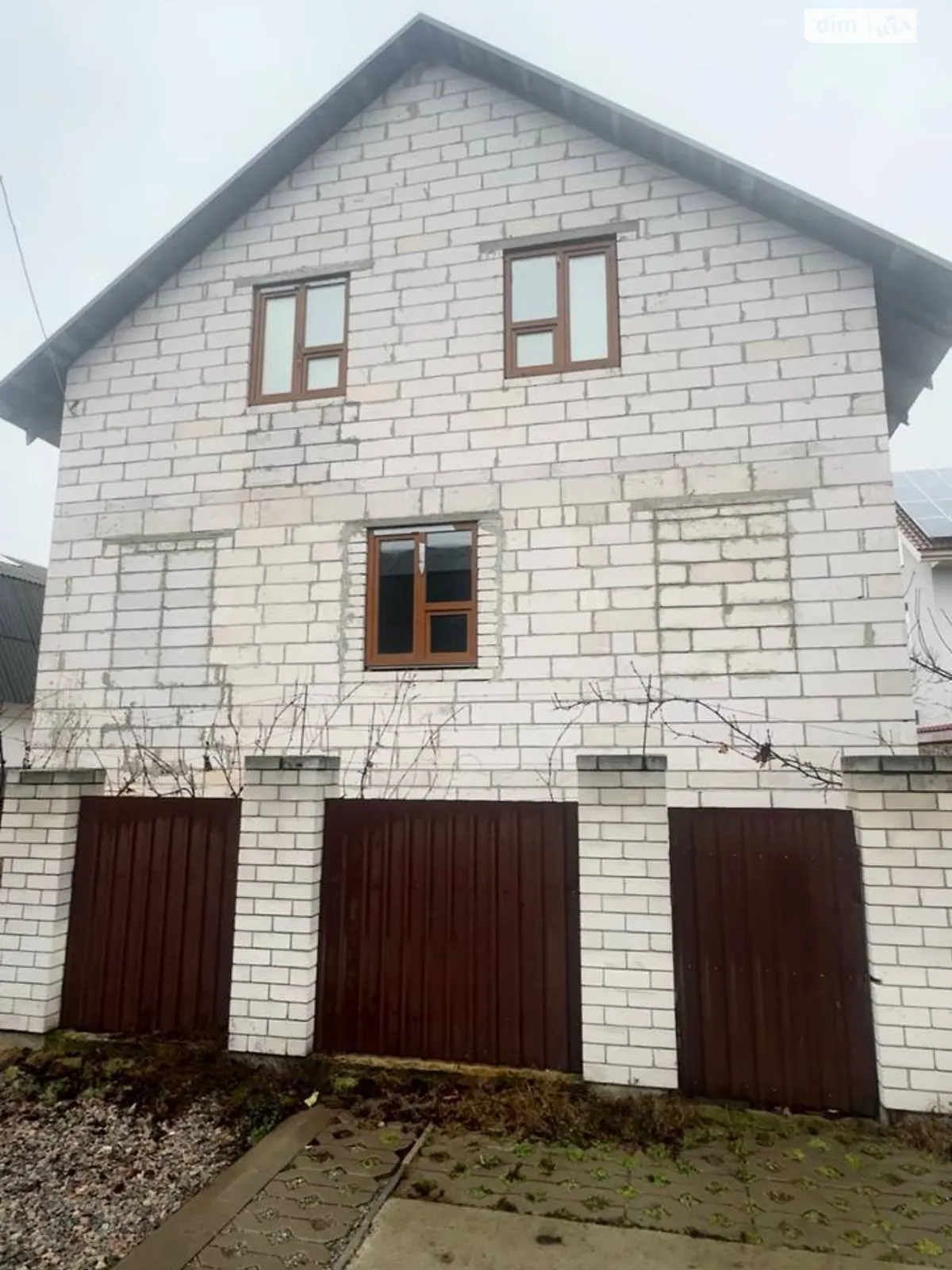 Продается дом на 2 этажа 189 кв. м с террасой, цена: 120000 $ - фото 1